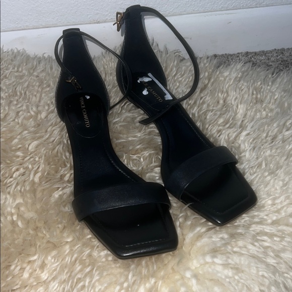 Vince Camuto Vinkely Square Toe Kitten Heel Sandal - Picture 3 of 7